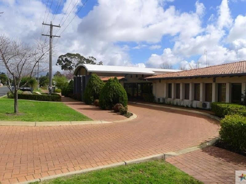 Banksia Motel Collie Екстериор снимка